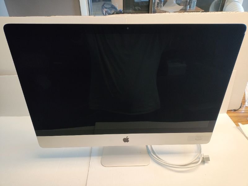 Desktop computer (All-in-one)