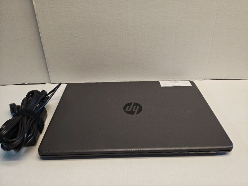 HP 255 G8 AMD Ryzen 5 5500U